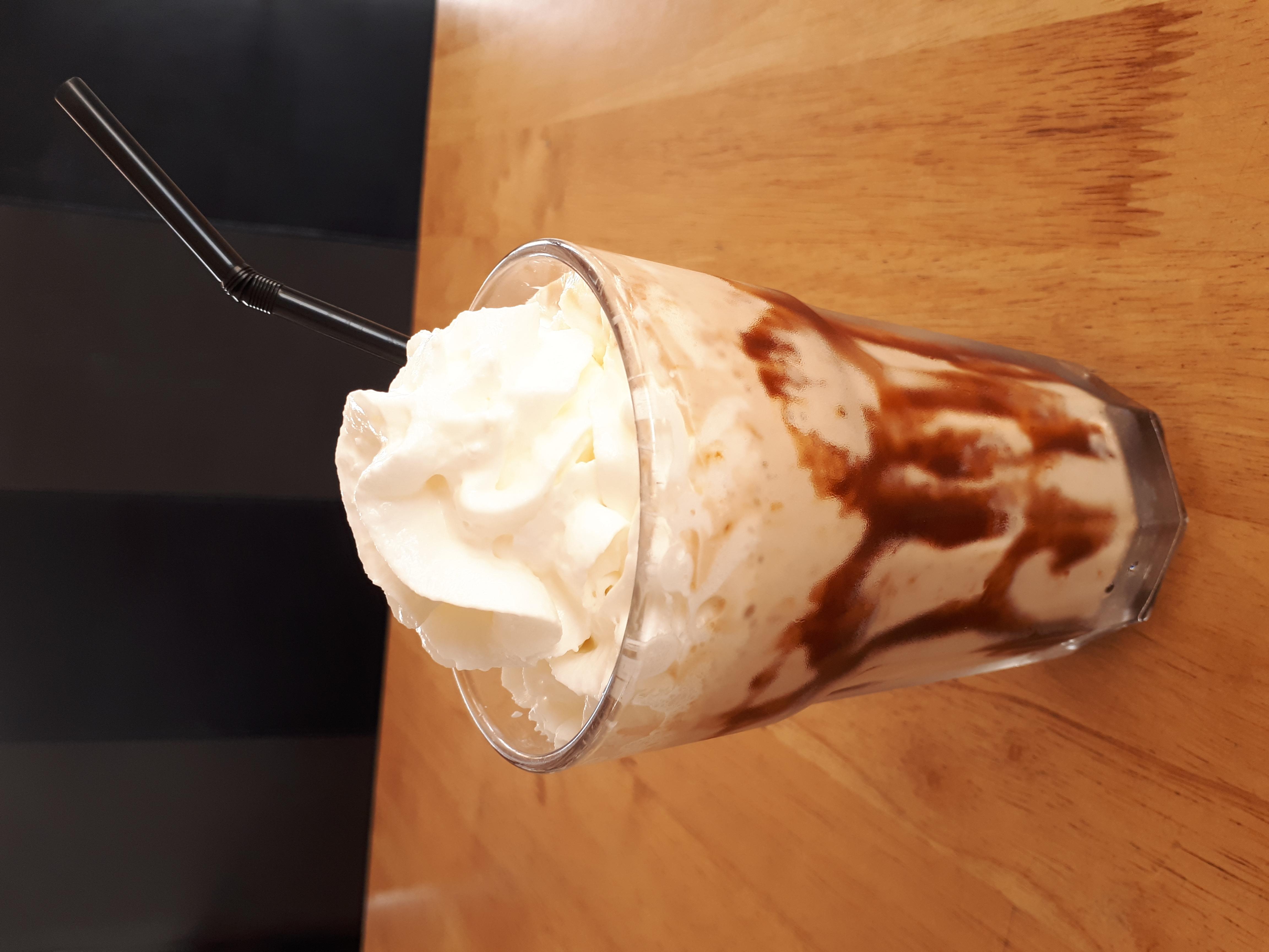 Zenith Hotel Kuantan Ngoại thất bức ảnh A chocolate milkshake